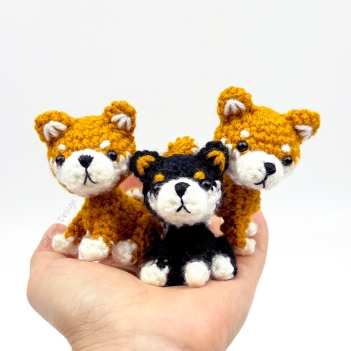 Palm-Sized Shiba Puppy  amigurumi pattern by Emi Kanesada (Enna Design)