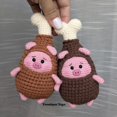 Piggy in a Chicken Drumstick Costum amigurumi by VenelopaTOYS