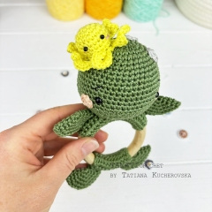 Turtle rattle amigurumi pattern by TANATIcrochet