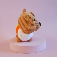 Gizmo the Halloween Dog amigurumi by Cara Engwerda