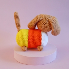 Gizmo the Halloween Dog amigurumi pattern by Cara Engwerda