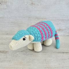 Giant Armadillo amigurumi pattern by Tejidos con alma