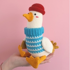 ERNEST THE SEAGULL amigurumi pattern by Natura Crochet