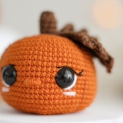 Halloween Pumpkin amigurumi pattern by Crocheniacs