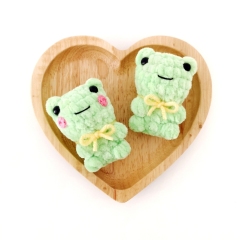 No-Sew Frog amigurumi pattern by Stitch by Fay