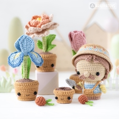 Secret Garden ('Mini Kingdom') amigurumi pattern by AradiyaToys