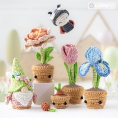 Secret Garden ('Mini Kingdom') amigurumi by AradiyaToys