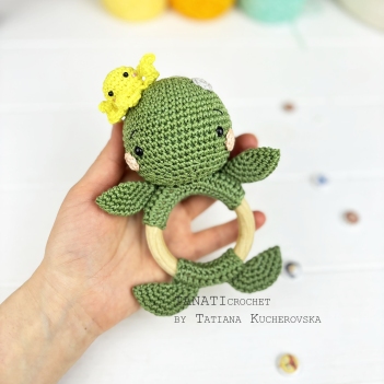 Turtle rattle amigurumi pattern by TANATIcrochet