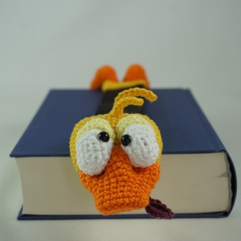 Ducklas the Duck Bookmark amigurumi pattern by IlDikko