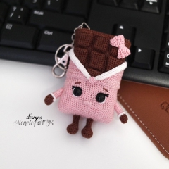 Chocolate Bar amigurumi pattern by VenelopaTOYS