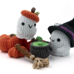 Halloween Ghost and Accessories amigurumi pattern by MevvSan