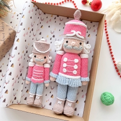 Crochet Nutcrackers amigurumi by RNata