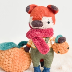 Linus the Fox amigurumi pattern by Bluesparrow Handmade