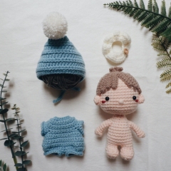 Chibi Outfit OG DOYL amigurumi pattern by woolly.doodly