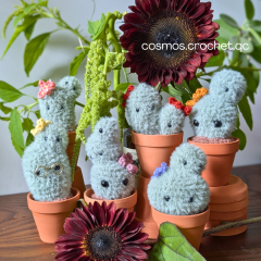 The Spiky Sprouts Cacti amigurumi pattern by Cosmos.crochet.qc