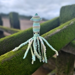 Cannoli the Squid amigurumi pattern by LittleEllies_Handmade