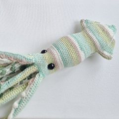 Cannoli the Squid amigurumi pattern by LittleEllies_Handmade