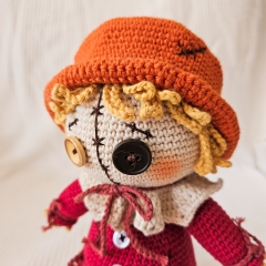 Stitches the Scarecrow amigurumi pattern by EMI Creations by Chloe