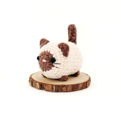 No-Sew Cat amigurumi pattern by Stitch by Fay