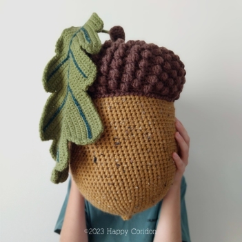 Acorn cushion amigurumi pattern by Happy Coridon