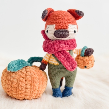 Linus the Fox amigurumi pattern by Bluesparrow Handmade