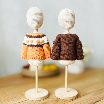 Autumn sweaters amigurumi pattern by Fluffy Tummy