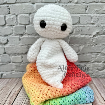 NO SEW Little Boo the Ghost Lovey amigurumi pattern by Alter Ego Crochet