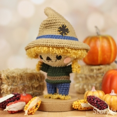 Cornelius the Scarecrow amigurumi pattern by Storyland Amis