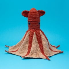 Vampire Squid amigurumi pattern by Make Me Roar