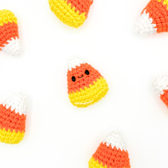 Candy Corn amigurumi by Curiouspapaya