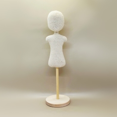 Mannequin amigurumi pattern by Fluffy Tummy