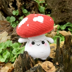 Toadstool Gundi amigurumi by Gutherz Design