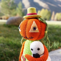 Miss Pumpkin amigurumi pattern by Iryna Zubova