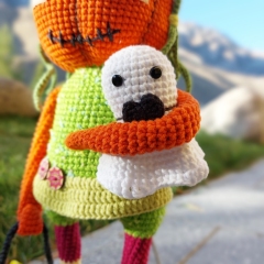 Miss Pumpkin amigurumi by Iryna Zubova