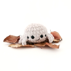 No-Sew Spider amigurumi by Stitch by Fay