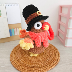 No-sew Percy the Turkey amigurumi pattern by Hugurumitoys