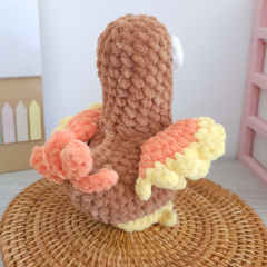 No-sew Percy the Turkey amigurumi pattern by Hugurumitoys