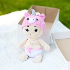 Luna The Baby Unicorn amigurumi pattern by BlinkYarnCrafts