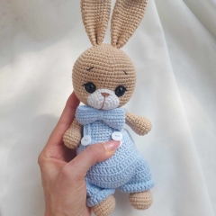 Bibi The Bunny amigurumi pattern by BlinkYarnCrafts