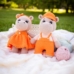 Hnery and Holly The Hippos amigurumi pattern by BlinkYarnCrafts