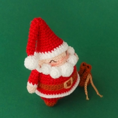 Happy Santa amigurumi pattern by Amigurumi with Eli