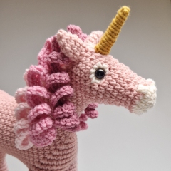 Aldair The Unicorn, no-sew horse  amigurumi by StuffTheBody