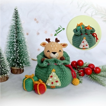 Peek-a-boo Reindeer amigurumi pattern by Chibiscraft