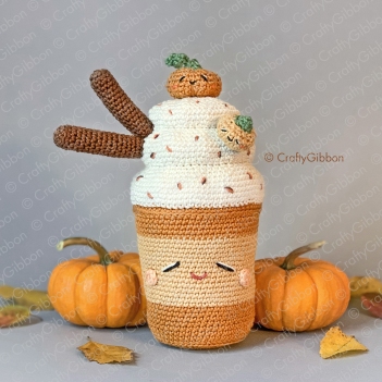 Pumpkin Spice Latte amigurumi pattern by CraftyGibbon