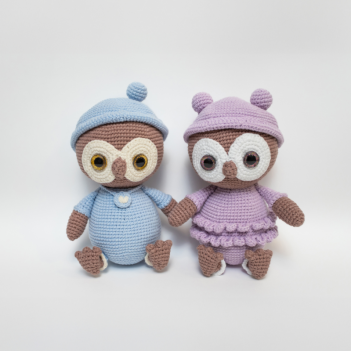 Oscar and Oliver The Owls amigurumi pattern by BlinkYarnCrafts