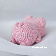 Baby Piglet amigurumi pattern by VenelopaTOYS