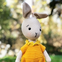 Poppy the Bunny amigurumi pattern by Pepika