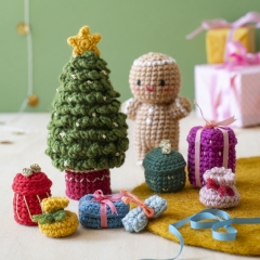 Christmas train and gingerbread man amigurumi pattern by Khuc Cay