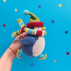 Sven the Penguin amigurumi pattern by Natura Crochet