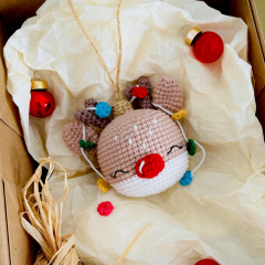 Rudolph Christmas Pattern amigurumi by Sarah's Hooks & Loops